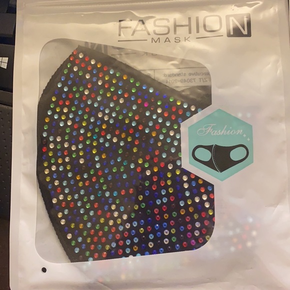 3/$20 - 2 sealed rhinestone face masks - Picture 2 of 4